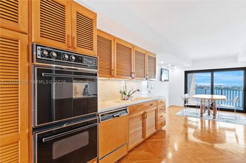1800 NE 114th St 2204, Miami FL - photo 13 of 30
