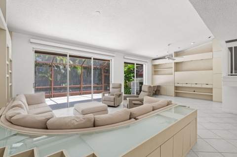 4825 NW 98th Place, Doral FL - photo 12 of 71