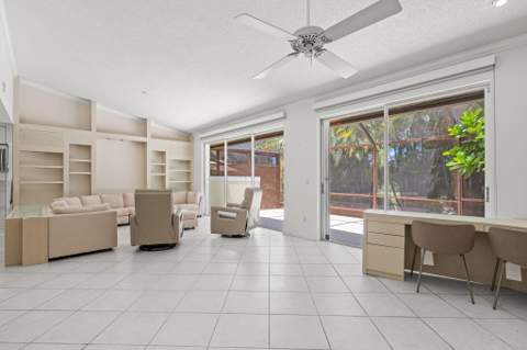 4825 NW 98th Place, Doral FL - photo 14 of 71