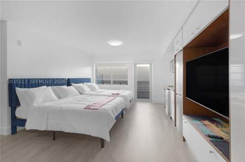 1024 Ocean Dr A402, Miami Beach FL - photo 15 of 32