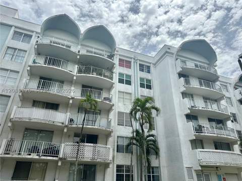 486 NW 165th St Rd B-606, Miami FL - photo 17 of 19