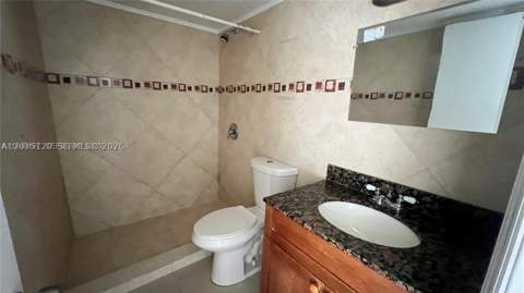 486 NW 165th St Rd B-606, Miami FL - photo 9 of 19