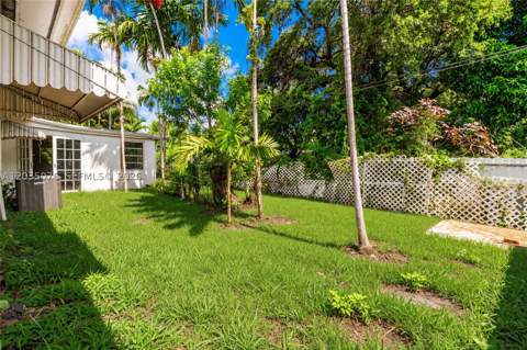 785 NE 155th St, Miami FL - photo 16 of 20