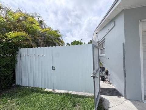9515 Dominican Dr, Cutler Bay FL - photo 12 of 19