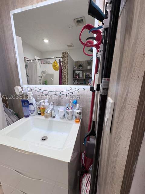 9515 Dominican Dr, Cutler Bay FL - photo 19 of 19