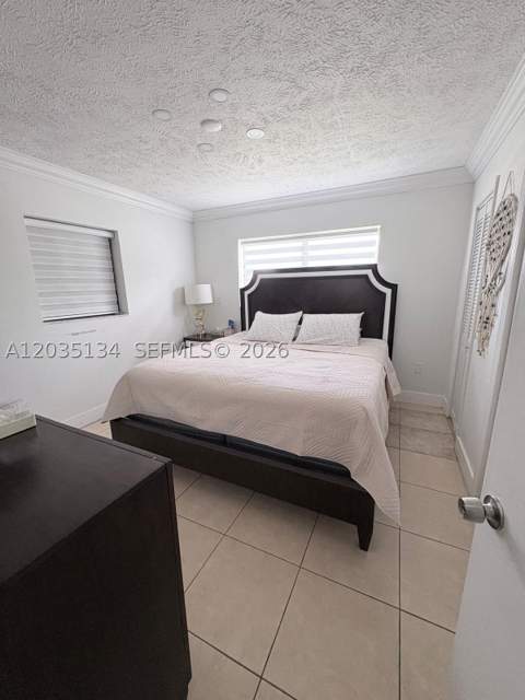 9515 Dominican Dr, Cutler Bay FL - photo 8 of 19