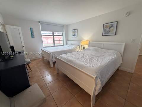 5161 Collins Ave 310, Miami Beach FL - photo 16 of 46
