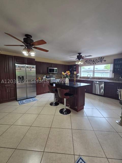 17405 SW 109th Ct, Miami FL - photo 13 of 53