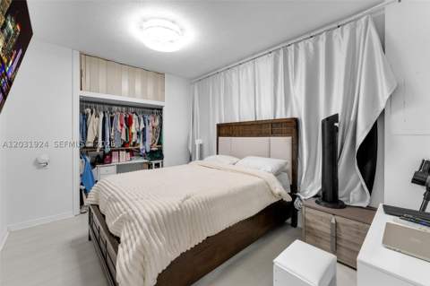 14200 SW 147th Ct, Miami FL - photo 13 of 43