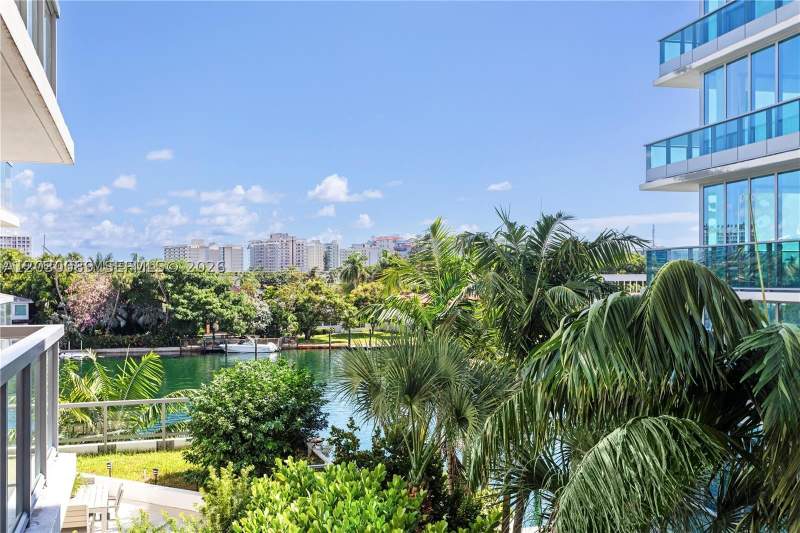 3 bedroom Condominium at 9261 E Bay Harbor Dr 407, The Ivory Residence Condo, Bay Harbor Islands — photo 5