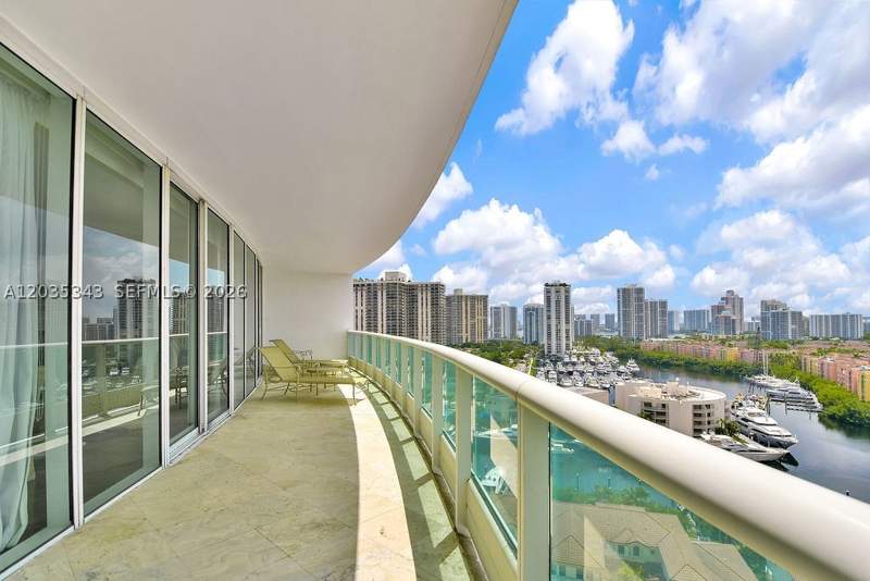 2 bedroom Condominium at 19955 NE 38th Ct 1701, Towers Of Porto Vita-Sout, Aventura — photo 2