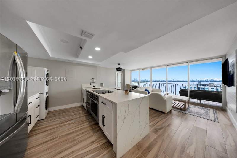 2 bedroom Condominium at 7601 E Treasure Dr 1722, The Grandview Palace Cond, North Bay Village — photo 2
