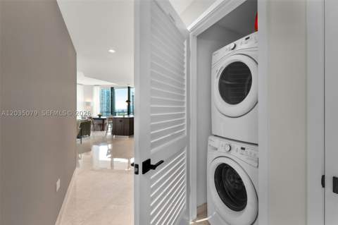 68 SE 6th St 2612, Miami FL - photo 12 of 44