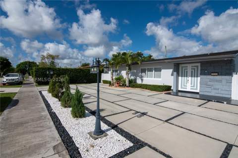 3030 SW 96th Ave, Miami FL - photo 6 of 43