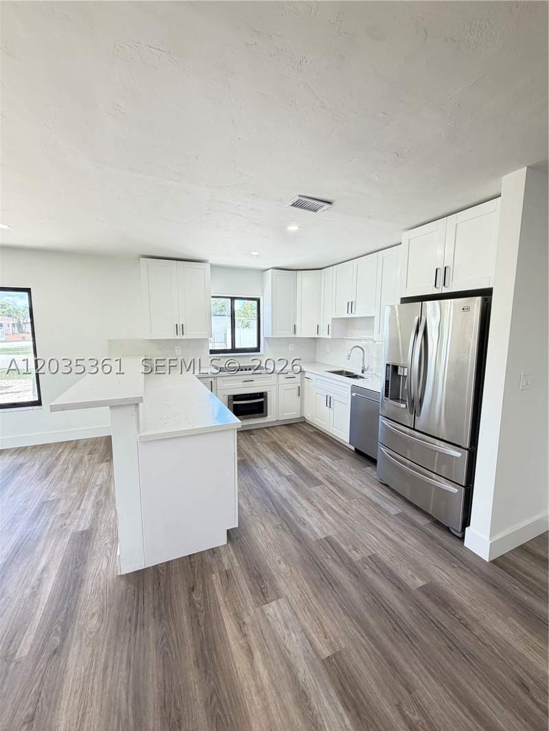3 bedroom SingleFamilyResidence at 2930 SW 106th Ave, West Coral Park, Miami — photo 4