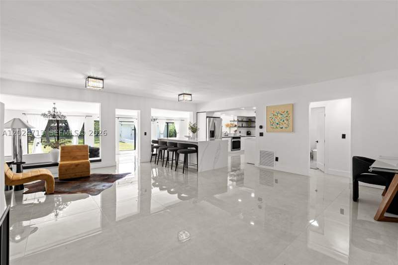 6 bedroom SingleFamilyResidence at 13010 Griffing Blvd, Griffing Biscayne Pk Est, North Miami — photo 5
