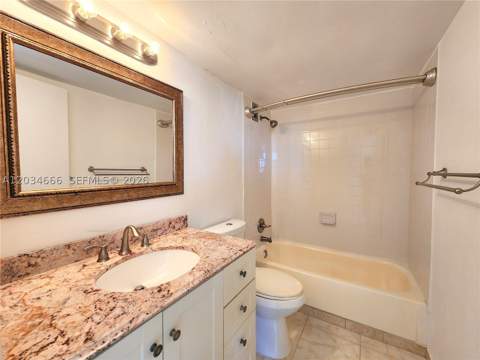 2025 NE 164th St 503, North Miami Beach FL - photo 15 of 27