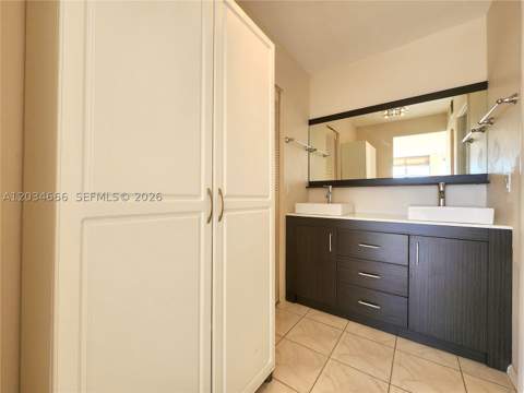 2025 NE 164th St 503, North Miami Beach FL - photo 22 of 27