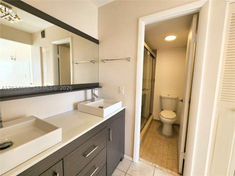 2025 NE 164th St 503, North Miami Beach FL - photo 23 of 27
