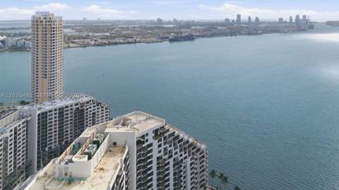 520 SE Brickell Key Dr A1615, Miami FL - photo 7 of 20