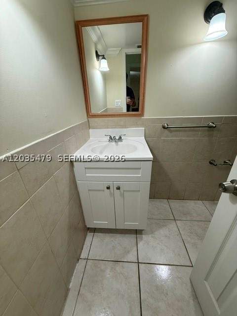 1501 NE 191st St C107, Miami FL - photo 18 of 30