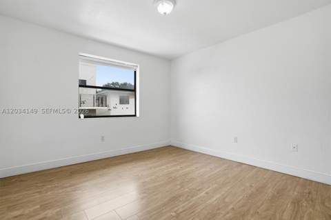 1389 NW 31st Ave 1389-B, Miami FL - photo 11 of 38