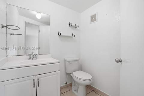 1389 NW 31st Ave 1389-B, Miami FL - photo 22 of 38