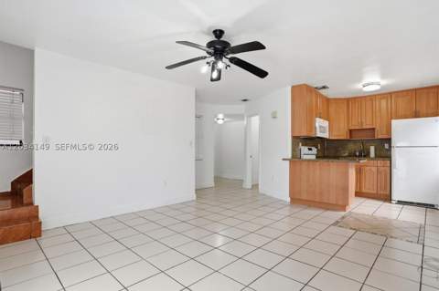 1389 NW 31st Ave 1389-B, Miami FL - photo 7 of 38