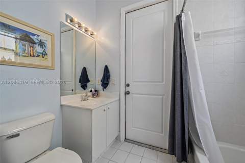 18159 NW 90th Ave, Hialeah FL - photo 21 of 57