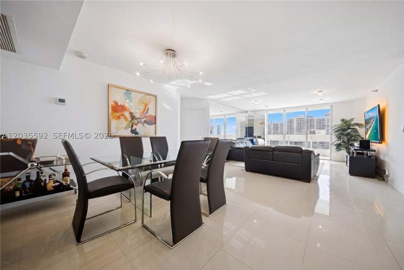 2 bedroom Condominium at 3530 Mystic Pointe Dr 2013, Mystic Pointe Tower 500 C, Aventura — photo 5
