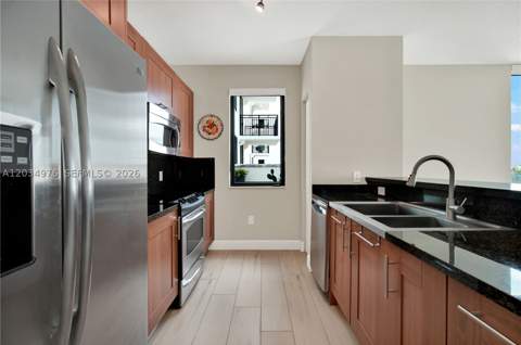 1300 Ponce De Leon Blvd 901, Coral Gables FL - photo 13 of 49