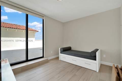 1300 Ponce De Leon Blvd 901, Coral Gables FL - photo 17 of 49