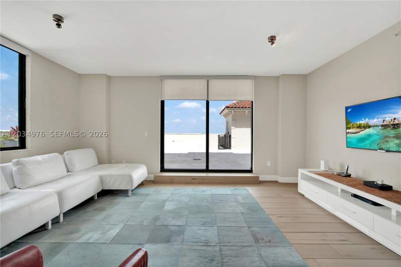 2 bedroom Condominium at 1300 Ponce De Leon Blvd 901, 1300 Ponce Condo, Coral Gables — photo 5