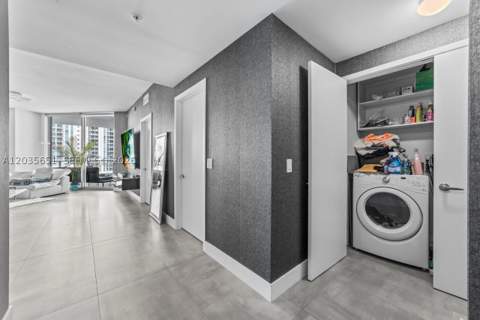 17111 Biscayne Blvd 503, North Miami Beach FL - photo 12 of 24