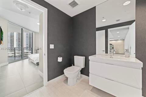 17111 Biscayne Blvd 503, North Miami Beach FL - photo 24 of 24