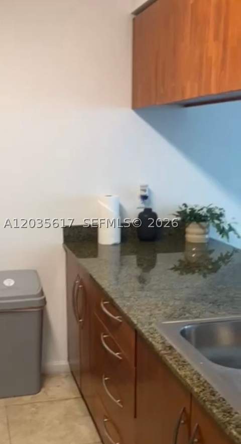 1200 Brickell Bay Dr 3318, Miami FL - photo 21 of 55
