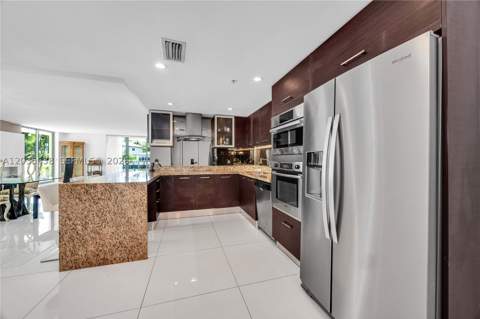 9400 W Bay Harbor Dr 101, Bay Harbor Islands FL - photo 13 of 42