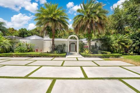 6460 SW 133rd Dr, Pinecrest FL - photo 10 of 69