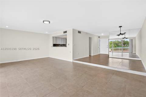 5002 SW 72nd Ave, Miami FL - photo 13 of 43