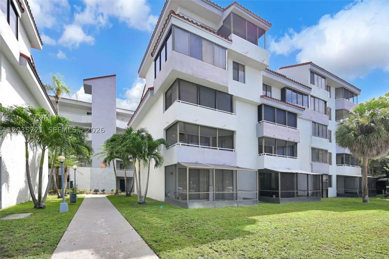 2 bedroom Condominium at 8255 SW 152nd Ave E-312, Verabella Falls Condo, Miami — photo 3