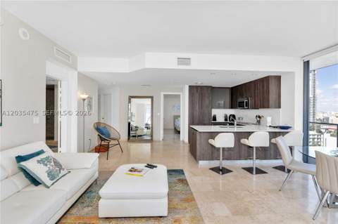 68 SE 6th St 1611, Miami FL - photo 6 of 40