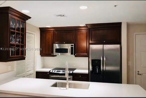 100 Andalusia Ave 402, Coral Gables FL - photo 7 of 19