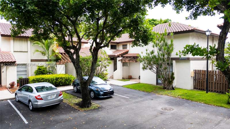 2 bedroom Townhouse at 11033 SW 132nd Ct 14-4, Crossings Vilg Homes Cond, Miami — photo 4