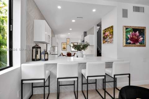 2000 S Bayshore Dr 65, Miami FL - photo 10 of 51