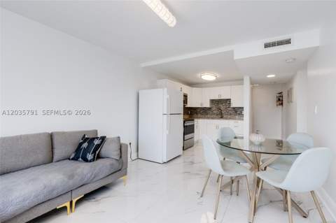 3527 NE 168th St 309, North Miami Beach FL - photo 14 of 24