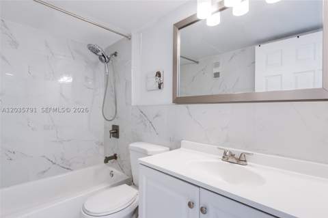 3527 NE 168th St 309, North Miami Beach FL - photo 23 of 24