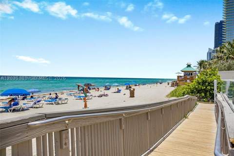 19201 Collins Ave 942, Sunny Isles Beach FL - photo 24 of 40