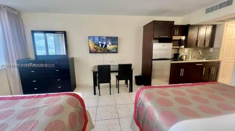 19201 Collins Ave 942, Sunny Isles Beach FL - photo 7 of 40