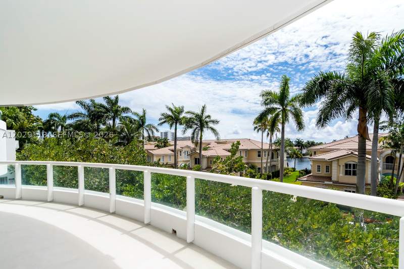 4 bedroom Condominium at 21050 NE 38th Ave 305, Atlantic III At The Point, Aventura — photo 5