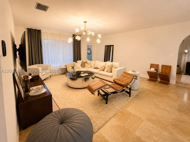 2 bedroom SingleFamilyResidence at 1183 NE 88th St, Amd Edgewater Manors, Miami — photo 2